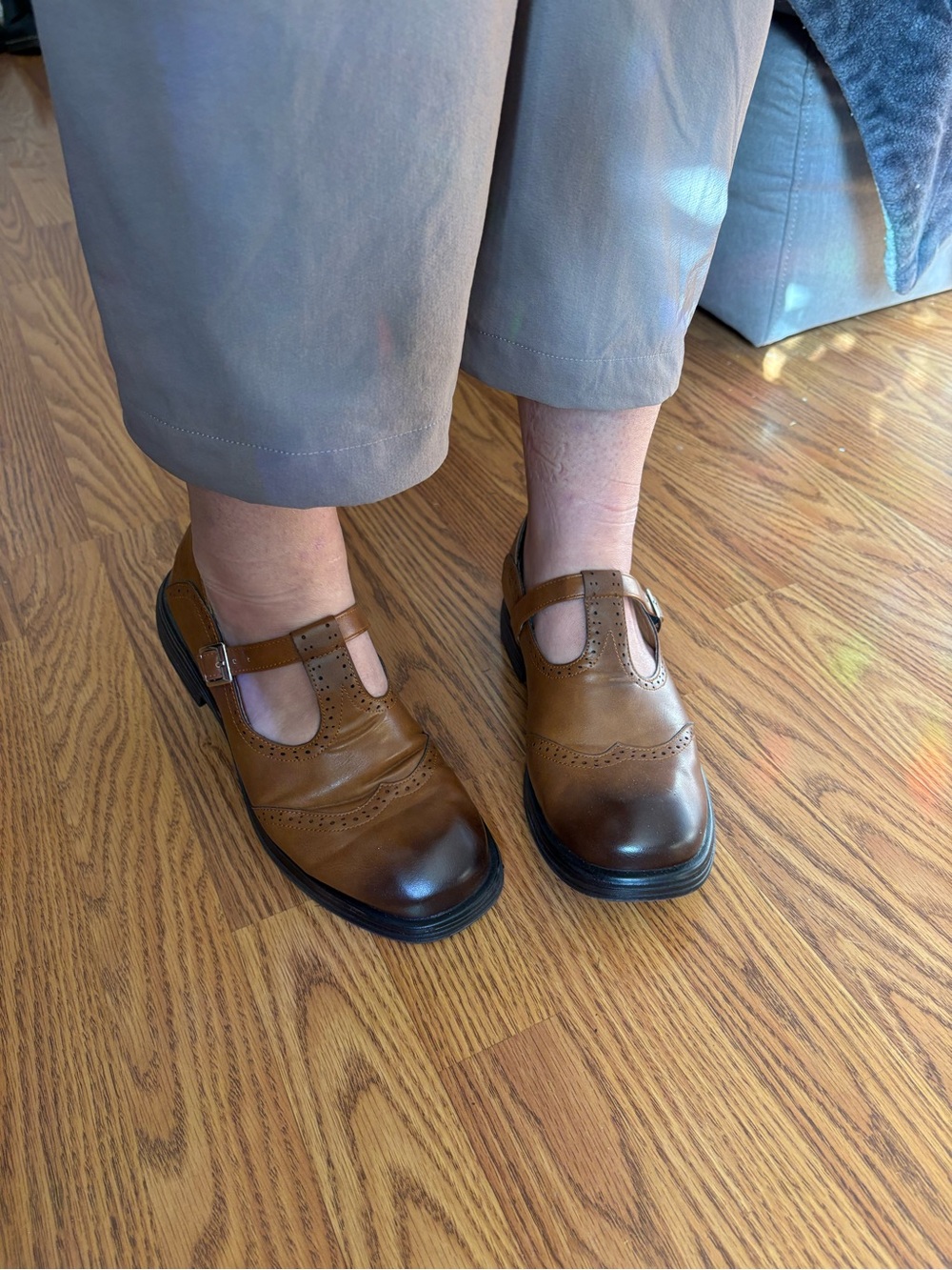 Women’s Brown Leather T-Strap Dress Shoes - Size 9.5